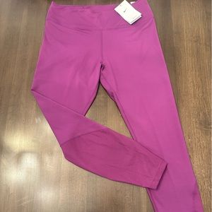 Nike One DRI-FIT Women's Mid-Rise 7/8 Mesh-Paneled Leggings Viotech (pur…